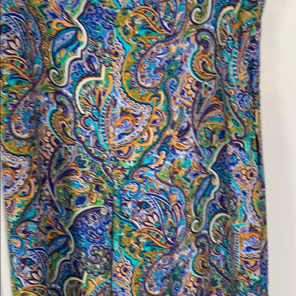 Zara woman flared pants in brilliant paisley small